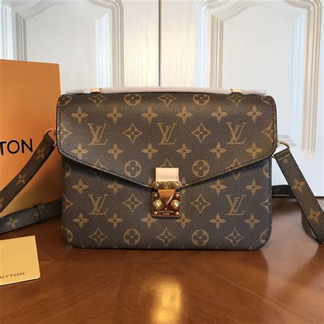 louis vuitton tas met ketting|Louis Vuitton monogram bag.